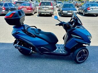Peugeot Metropolis 400