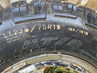 Pneumatiky 235/75 R15