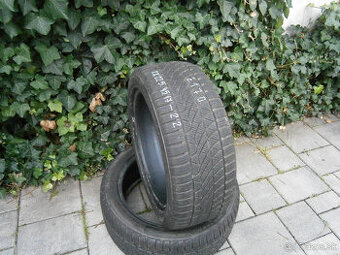 Predám 2x celoročné pneu NORAUTO 225/45 R17 94WXL