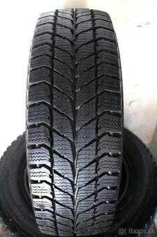 UNIROYAL...7-8MM....Zimné Pneumatiky.....195/70 r15c...7-8mm