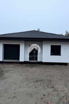 Reality KOMPLEX s.r.o., Vám ponúka na predaj moderný 4-izbov - 1