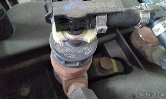 predám TRYSKY 0445110587 MOTOR D4FC KIA CEED 1.4 CRDI 2015 D