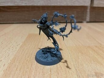 Thorns of the briar queen