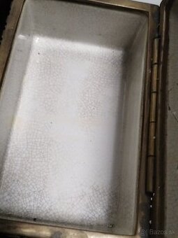 Starožitna šperkovnica