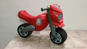 Motorka červená - odrážadlo