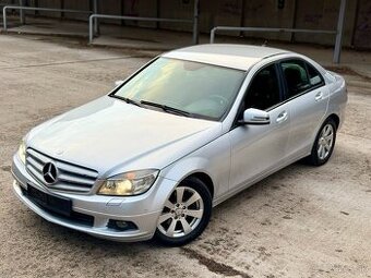 Mercedes-Benz C trieda Sedan 200 CDI Avantgarde BLUE