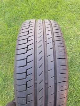 235/50R18 Continental