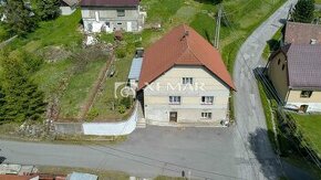 Na predaj priestranný rodinný dom v obci Kunešov, 7 km...