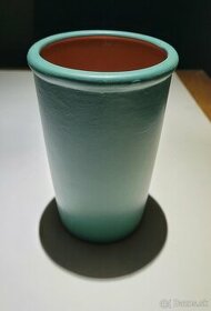 Zelena keramicka vaza