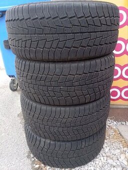 Predam zimne pneu 245/40 R18 4ks