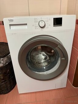 Práčka BEKO WUE6511BS