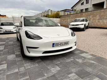 Tesla Model 3 Performance Facelift