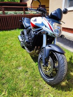 Honda CB600F Hornet