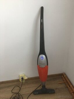 Tycovy vysávač Elektrolux
