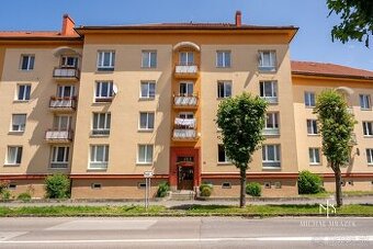 Ponúkame vám exkluzívne na predaj garsónku takmer v centre m