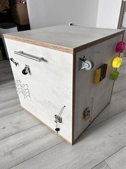 Montessori kocka