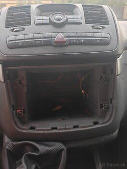 W639 viano radio kupím