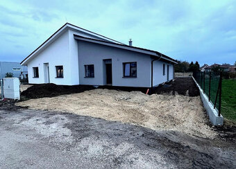 Bungalov v obci Červeník