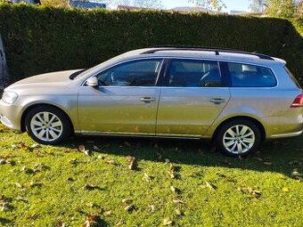 Volkswagen Passat - 1