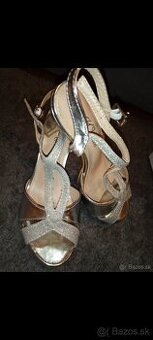 Nové dámske sandále