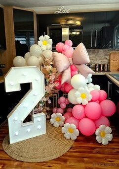 Svadobna vyzdoba, narodeninove oslavy, prenajom