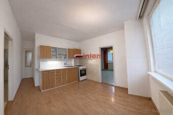 Predaj 3-izbový byt s potenciálom-Klokočina, Nitra