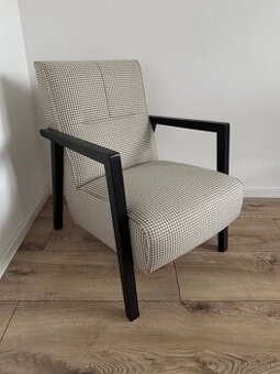 Úplne nové dizajnové kreslo Kroslak