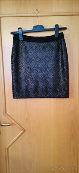 Slávnostná elegantná sukňa v. 36