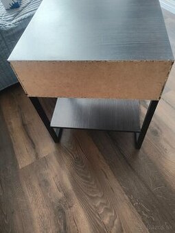 Nočný stolík IKEA