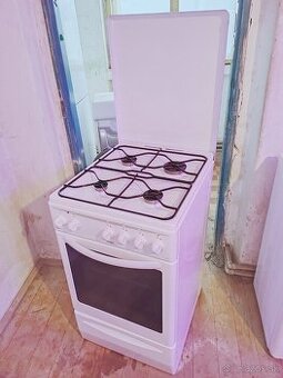 Predám kombinovaný šporák Mora