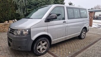 VW Caravelle 4x4, 2,0TDI 103kW, M6, 2011