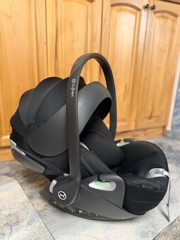 Cybex T plus