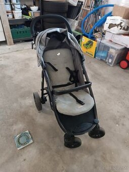 Predám rozkladateľný kočík Joie + doplnky