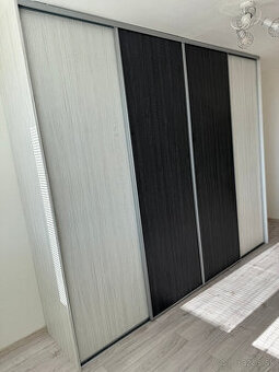 Rolldoor Satnikova skrina