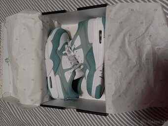 Predám AIR JORDAN 4 RM