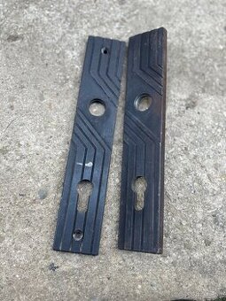 Štítok na kľučku dvery