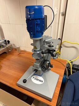 Uzatváračka na konzervy