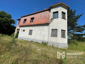 Na predaj veľkorysý 7- izbový rodinný dom vo Veľkých Bielici