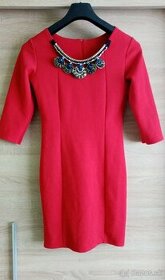 Červené šaty s dlhým rukávom S