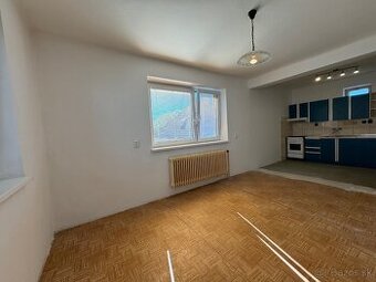 NOVINKA Ihneď obývateľný 3-izb. dom na HUBINE