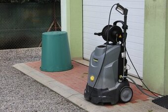 vysokotlakový čistič s ohrevom - vapka - Karcher profesional