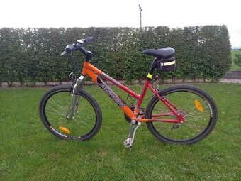 Dámsky trekový bicykel