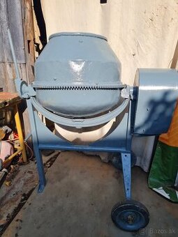 Predám stavebnú miešačku na 220V