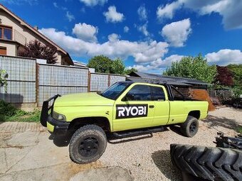 Dodge RAM 8.0 V10 / aj vymena