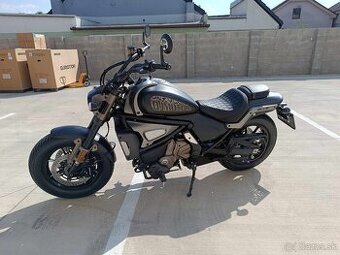 QJMOTOR SRV 700"REZERVOVANÁ"