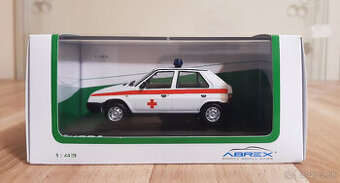 Abrex Škoda Favorit 136L 1:43 Zdravotnická Služba Policie