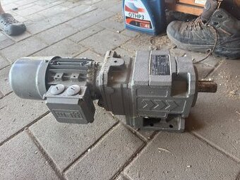 Motor s prevodovkou - 1