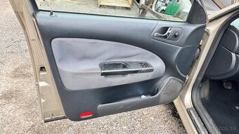 DOPYT Tapacír čalúnenie Škoda Octavia 1 FL 2004