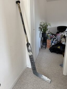 Darujem - Brankarska hokejka bauer m5 pro 27” lavacka