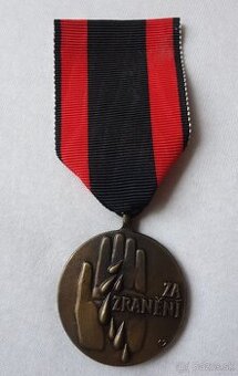 Medaila vyznamenanie AČR za zranenie